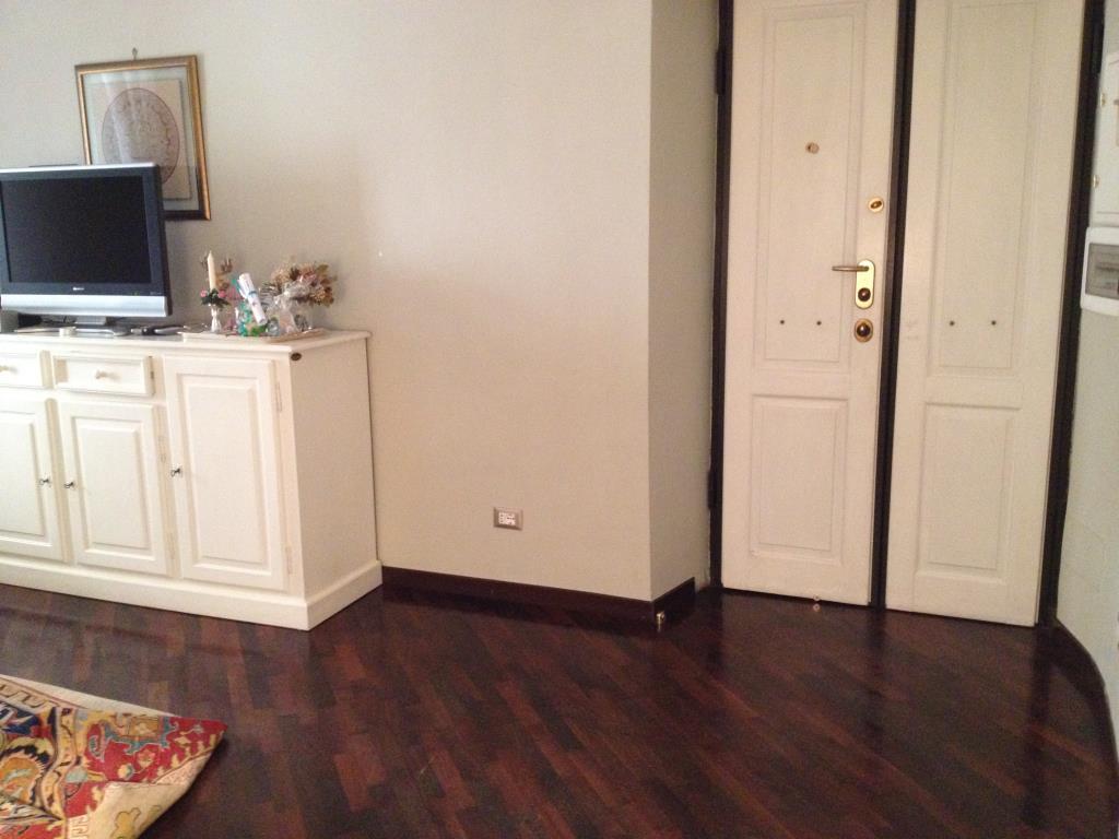 appartamento in vendita a Roma in zona Ostiense