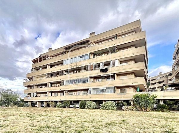 appartamento in vendita a Roma in zona Ponte di Nona