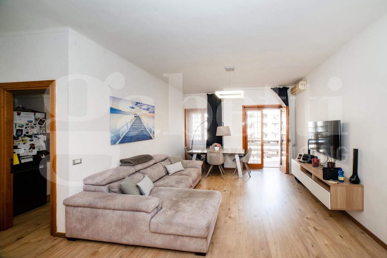 appartamento in vendita a Roma in zona Vigna Murata