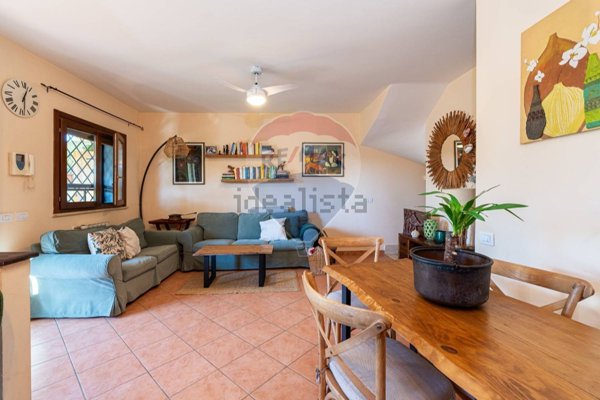 casa indipendente in vendita a Roma in zona Infernetto