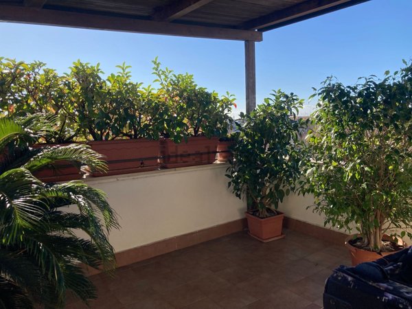 appartamento in vendita a Roma in zona Ostiense