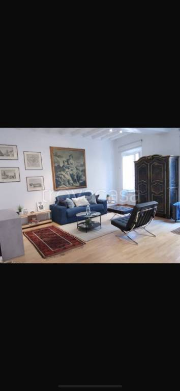 appartamento in vendita a Roma in zona Parione/Sant'Eustachio