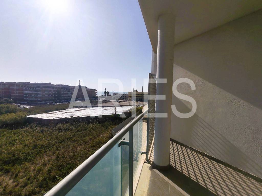 appartamento in vendita a Roma in zona Ostia