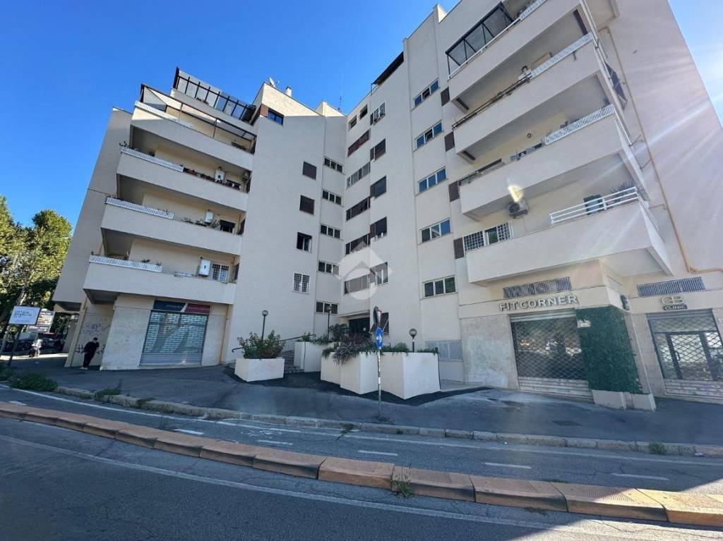 appartamento in vendita a Roma in zona Monte Sacro/Talenti