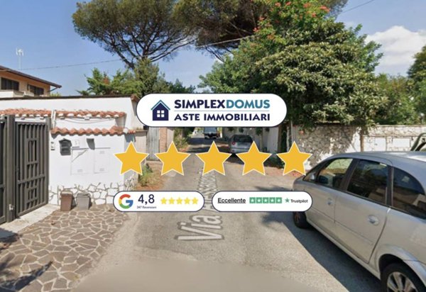 casa indipendente in vendita a Roma in zona Infernetto