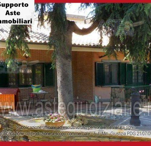 appartamento in vendita a Roma in zona Casal Morena