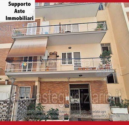 appartamento in vendita a Roma in zona Primavalle
