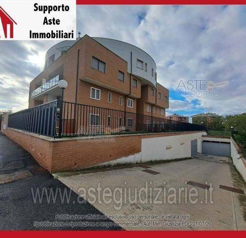 appartamento in vendita a Roma in zona Trieste