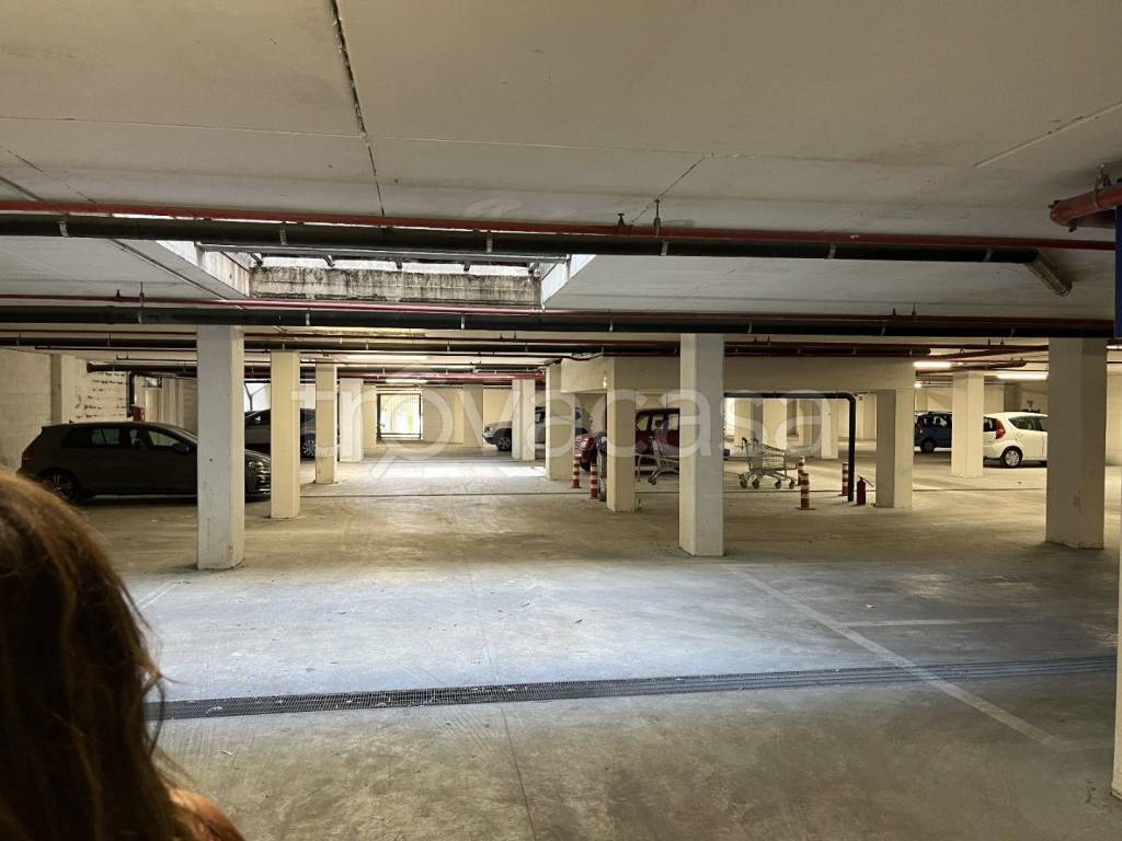 negozio in vendita a Roma in zona Fidene