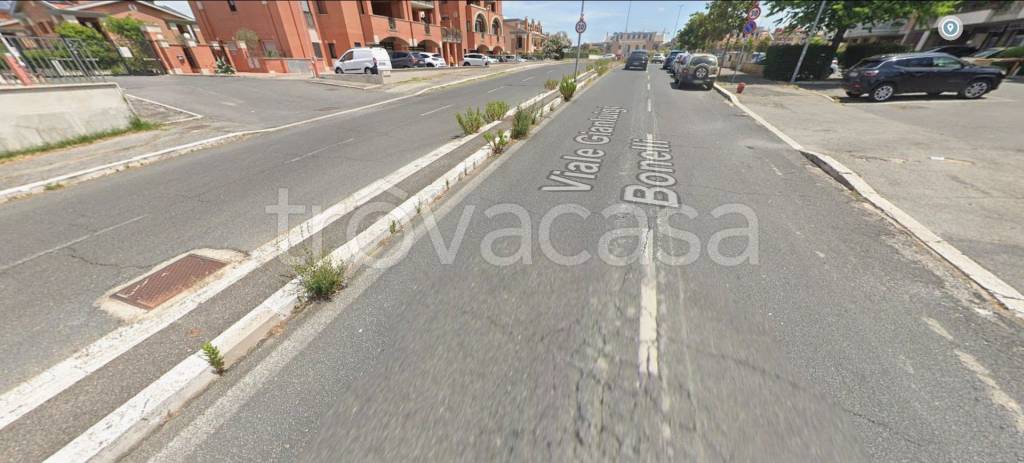 appartamento in vendita a Roma in zona Mezzocammino
