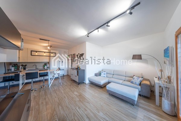 appartamento in vendita a Roma in zona Mezzocammino