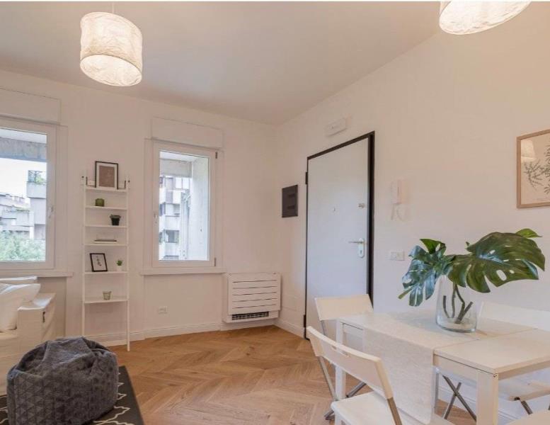 appartamento in vendita a Roma in zona EUR