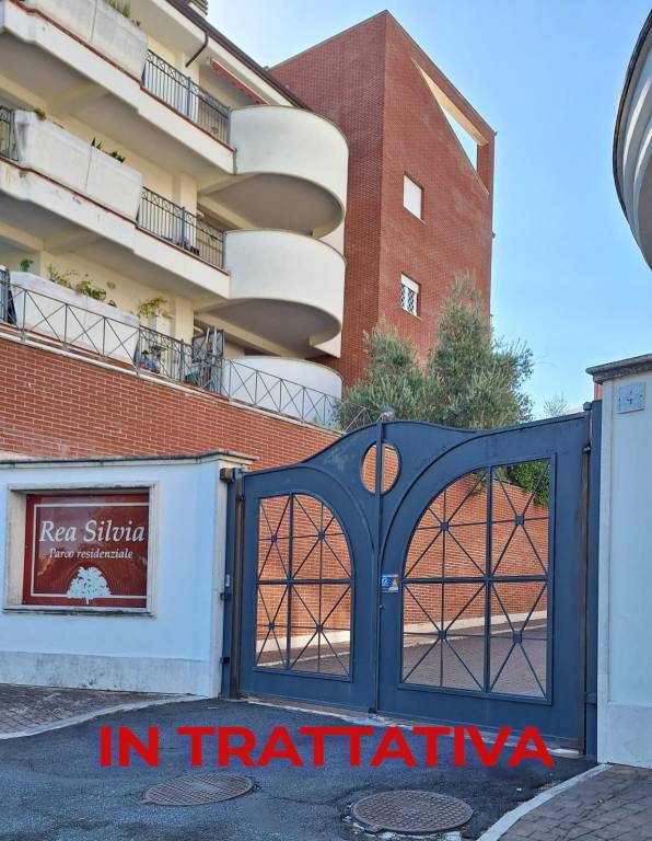 appartamento in vendita a Roma in zona Casalotti