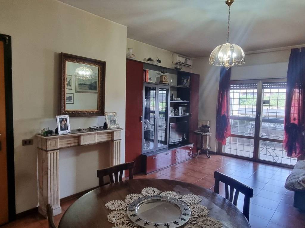 appartamento in vendita a Roma in zona Torrino