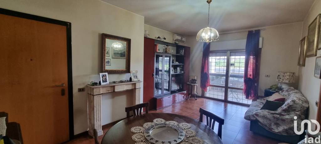 appartamento in vendita a Roma in zona Torrino