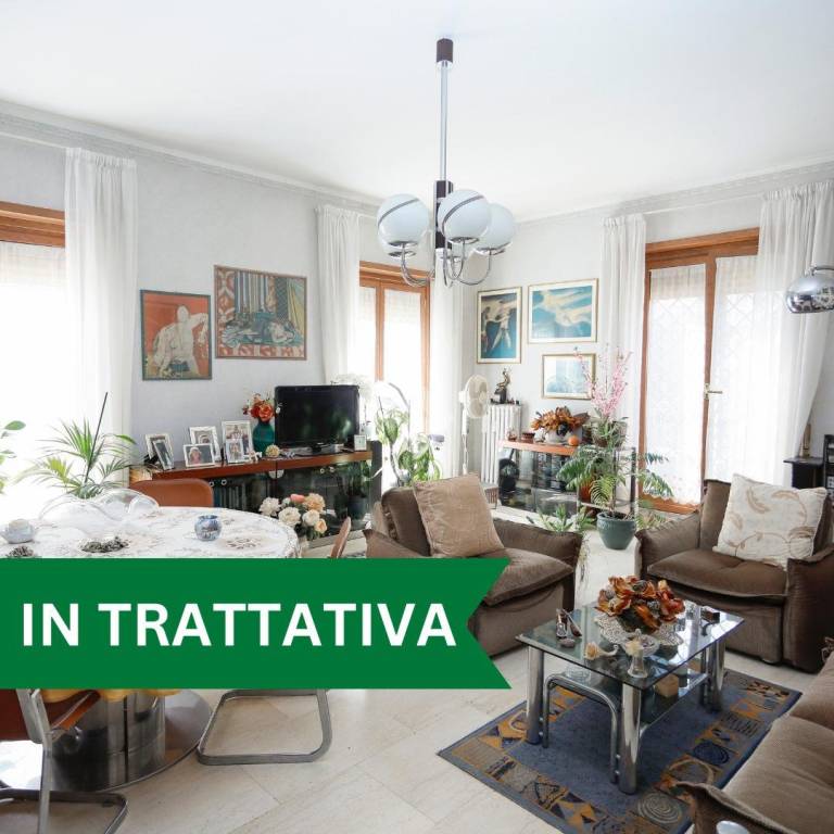 appartamento in vendita a Roma in zona Della Vittoria