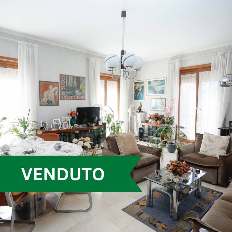 appartamento in vendita a Roma in zona Della Vittoria
