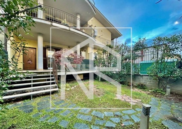 appartamento in vendita a Roma in zona Ponte di Nona