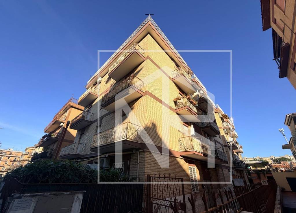 appartamento in vendita a Roma in zona Torre Maura