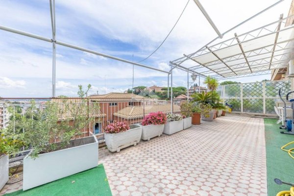 appartamento in vendita a Roma in zona Aurelio