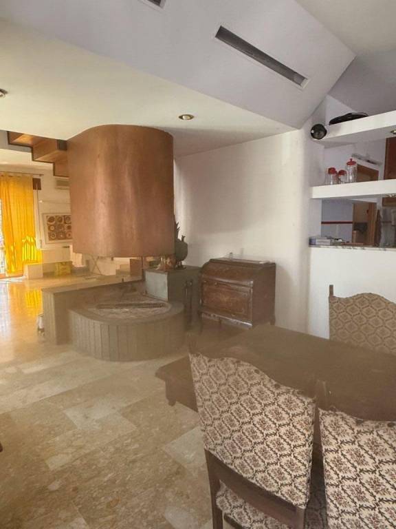 appartamento in vendita a Roma in zona Corviale