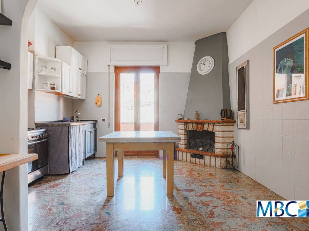 appartamento in vendita a Roma in zona Vitinia