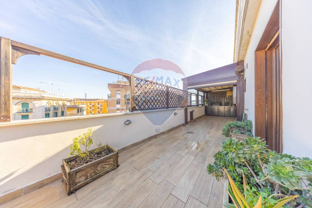 appartamento in vendita a Roma in zona Tiburtino