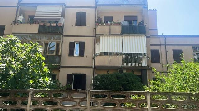 appartamento in vendita a Roma in zona Castel Fusano