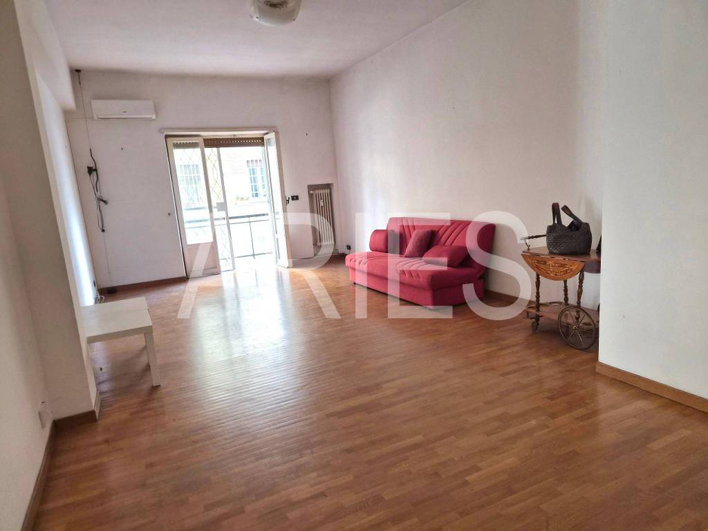 appartamento in vendita a Roma in zona Gianicolense