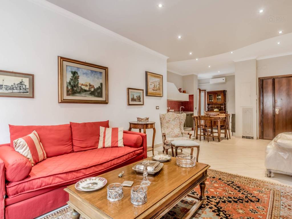 appartamento in vendita a Roma