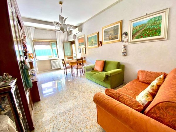 appartamento in vendita a Roma in zona Cinecittà