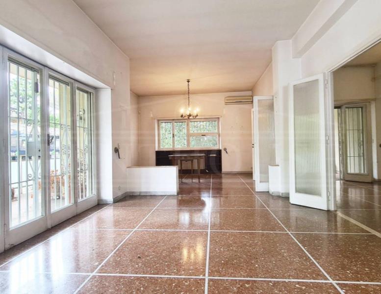 appartamento in vendita a Roma in zona EUR