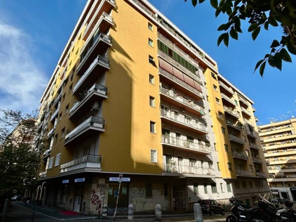 appartamento in vendita a Roma in zona Appio Latino