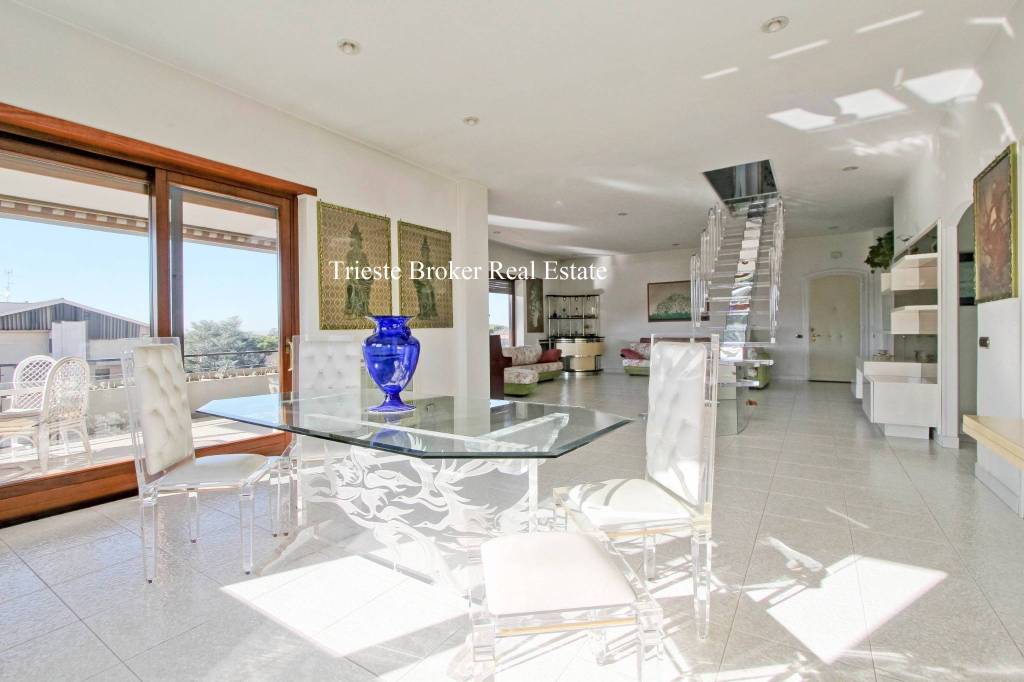 appartamento in vendita a Roma in zona Appio Claudio