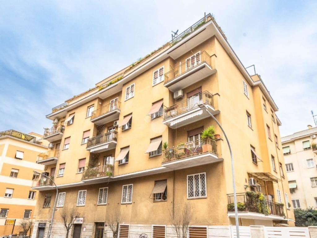 appartamento in vendita a Roma in zona Aurelio