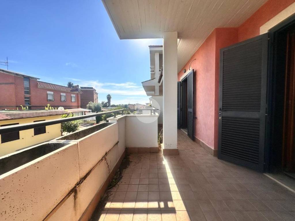 appartamento in vendita a Roma in zona Massimina/Casal Lumbroso