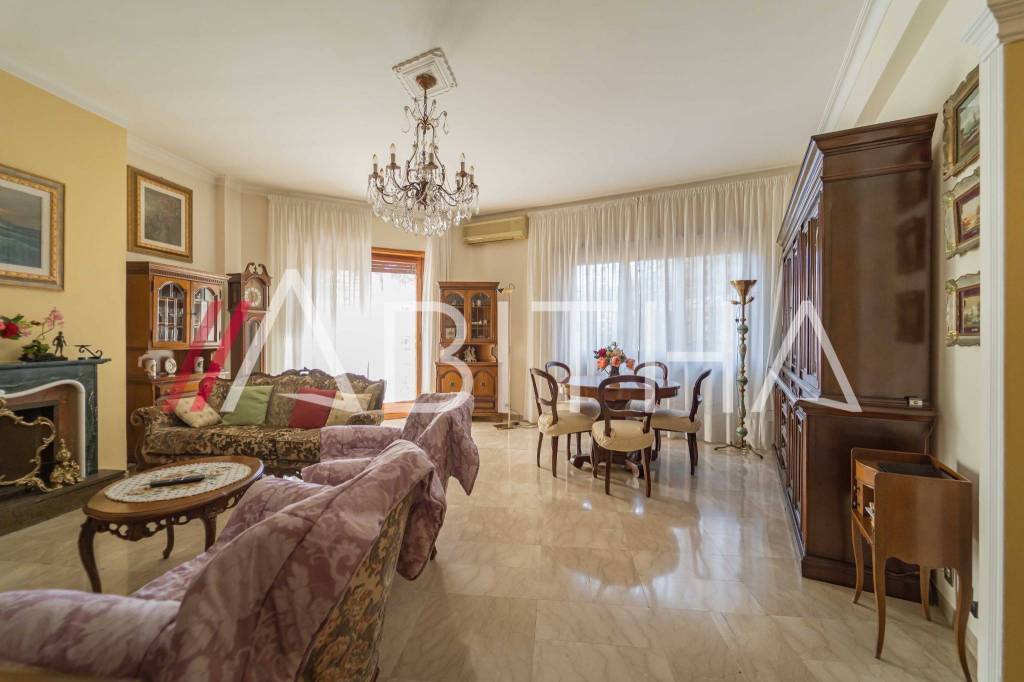 appartamento in vendita a Roma in zona Monte Sacro/Talenti