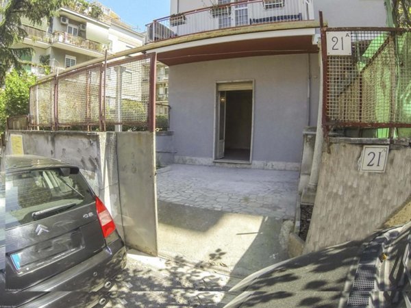 appartamento in vendita a Roma in zona Portuense