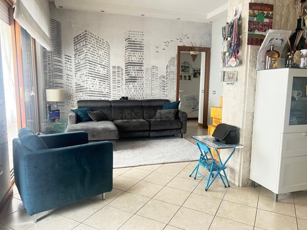 appartamento in vendita a Roma in zona Acilia