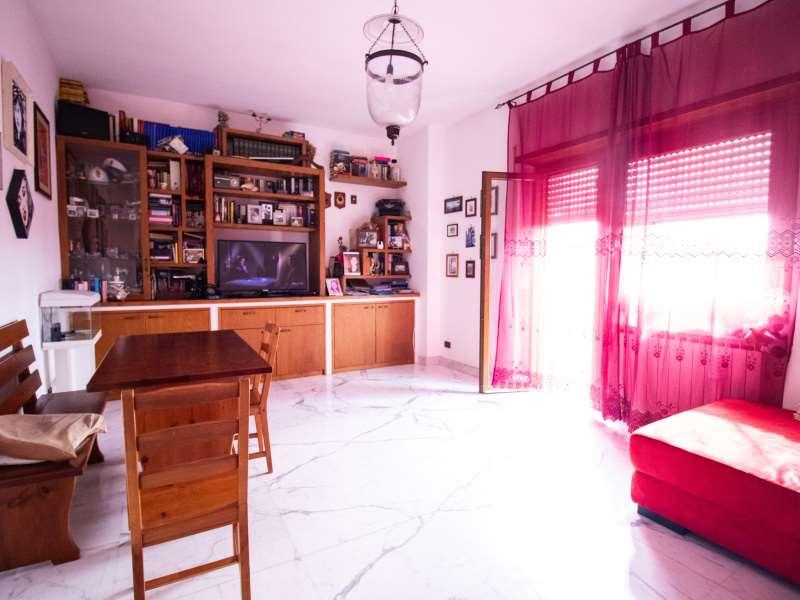 appartamento in vendita a Roma in zona Ottavia