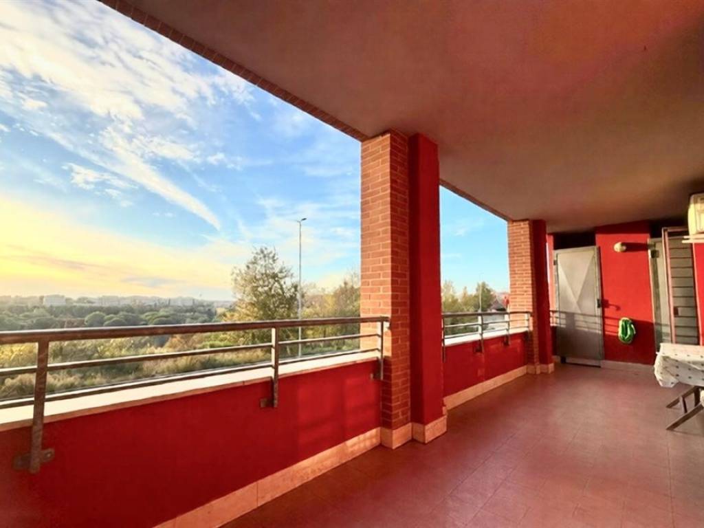 appartamento in vendita a Roma in zona Lunghezza