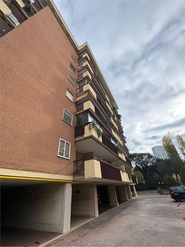 appartamento in vendita a Roma in zona Torrino