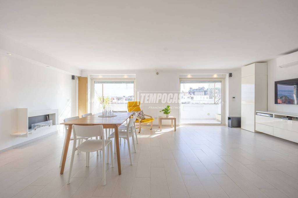 appartamento in vendita a Roma in zona Della Vittoria