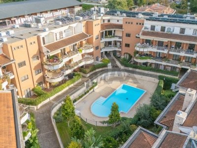 appartamento in vendita a Roma in zona Ardeatino