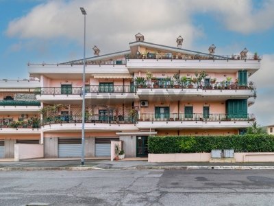 appartamento in vendita a Roma in zona Borghesiana