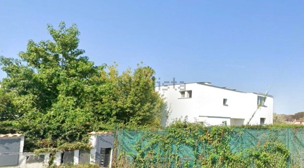 appartamento in vendita a Roma in zona Infernetto