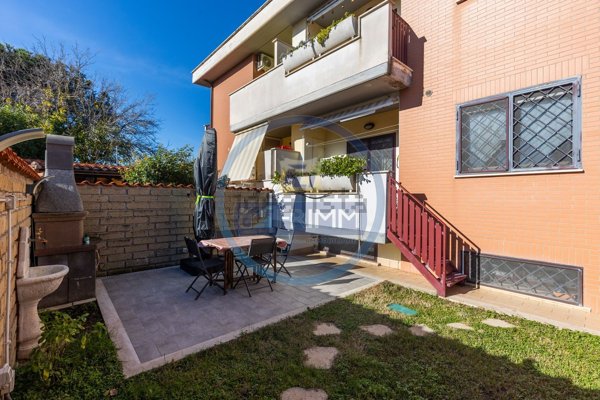 appartamento in vendita a Roma in zona Acilia