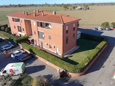 appartamento in vendita a Roma in zona Ostia Antica
