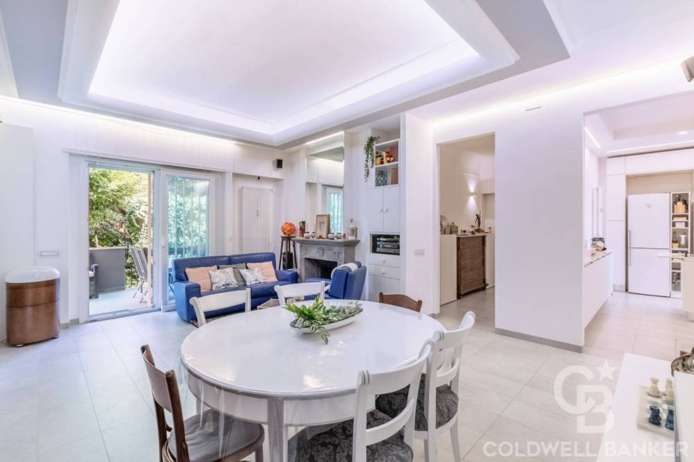 appartamento in vendita a Roma in zona Ostiense