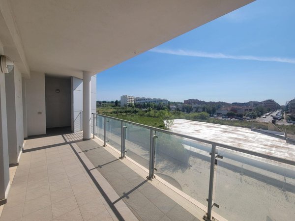 appartamento in vendita a Roma in zona Ostia